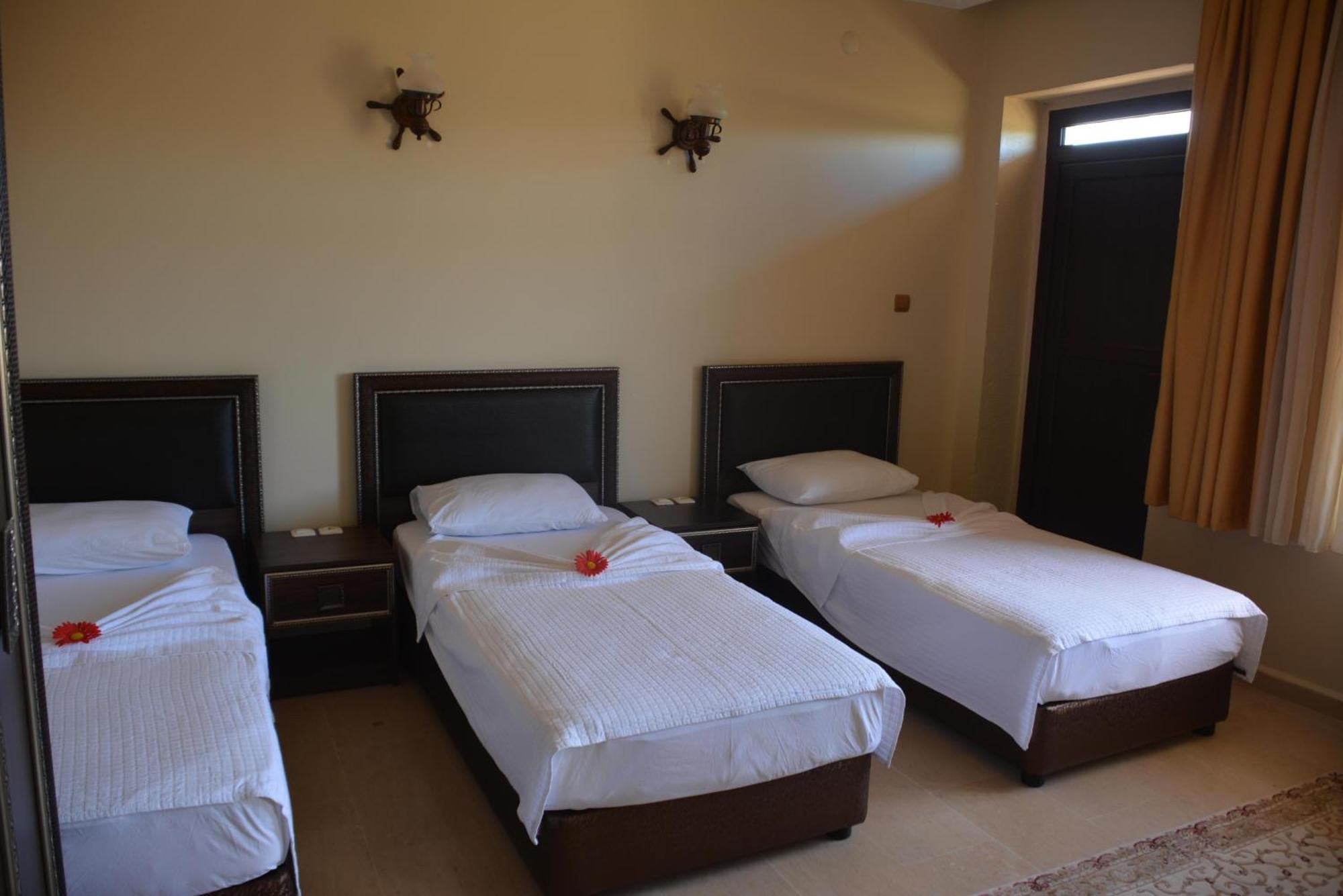 Turabdin Hotel Midyat Habitación foto